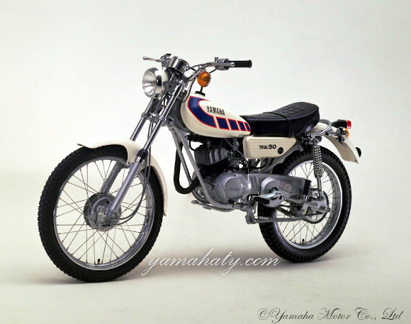 moto yamaha 50cc trial